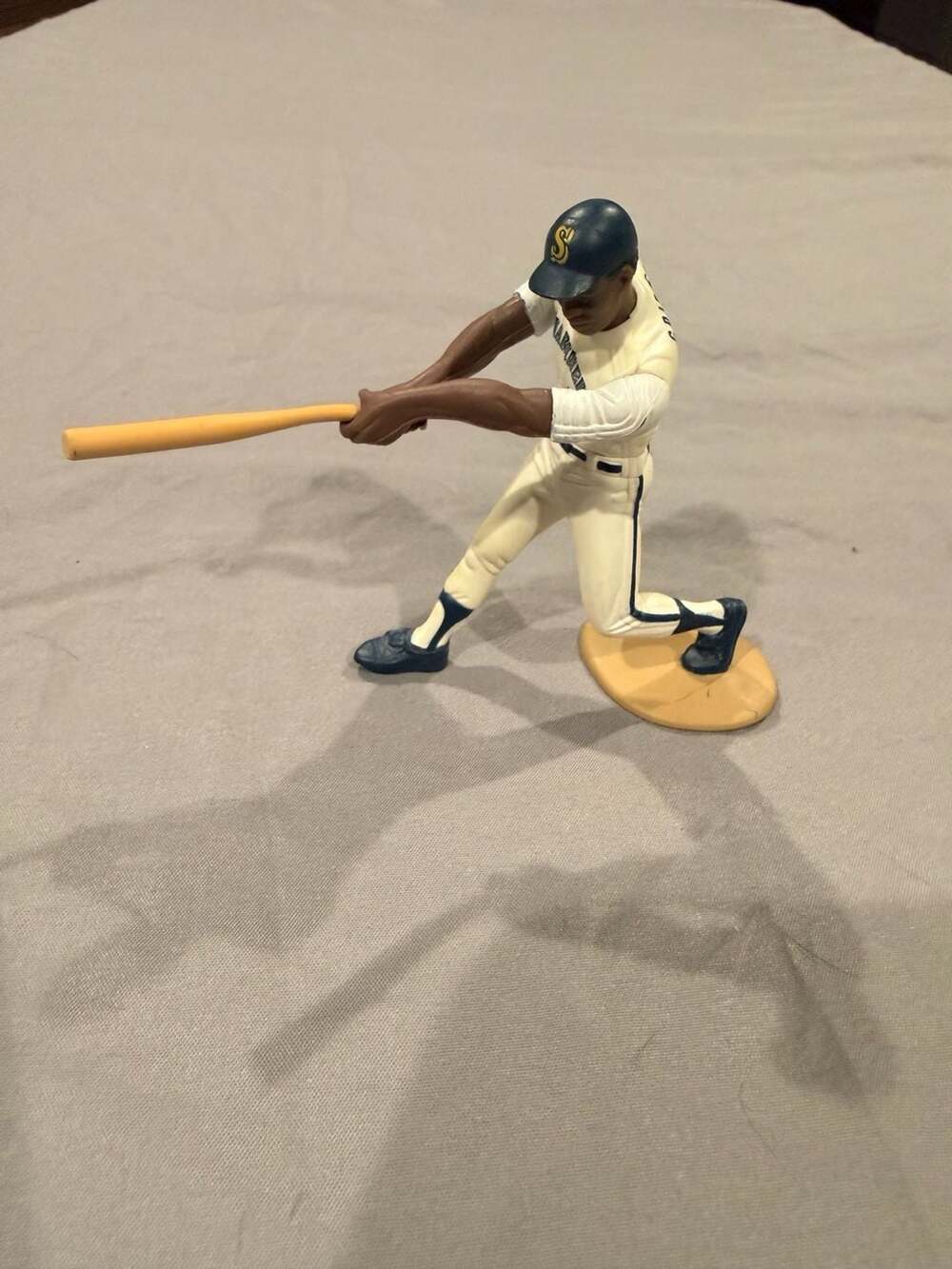 Kenner Starting Lineup Ken Griffey Jr Figure #24 MLB 1991
